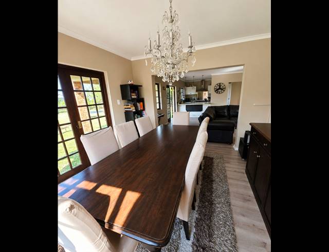 3 BEDROOM HOUSE FOR SALE IN CLIFTON HILL ESTATE